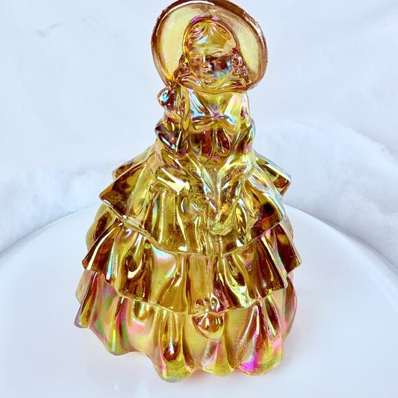 Vintage Wheaton Carnival Glass Ladies Figurines Southern Belle Girls Set Of 3 - Picture 6 of 16